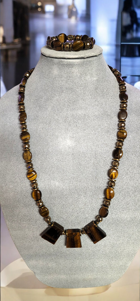 Triple Tiger Eye Pendant  Necklace and Bracelet Set