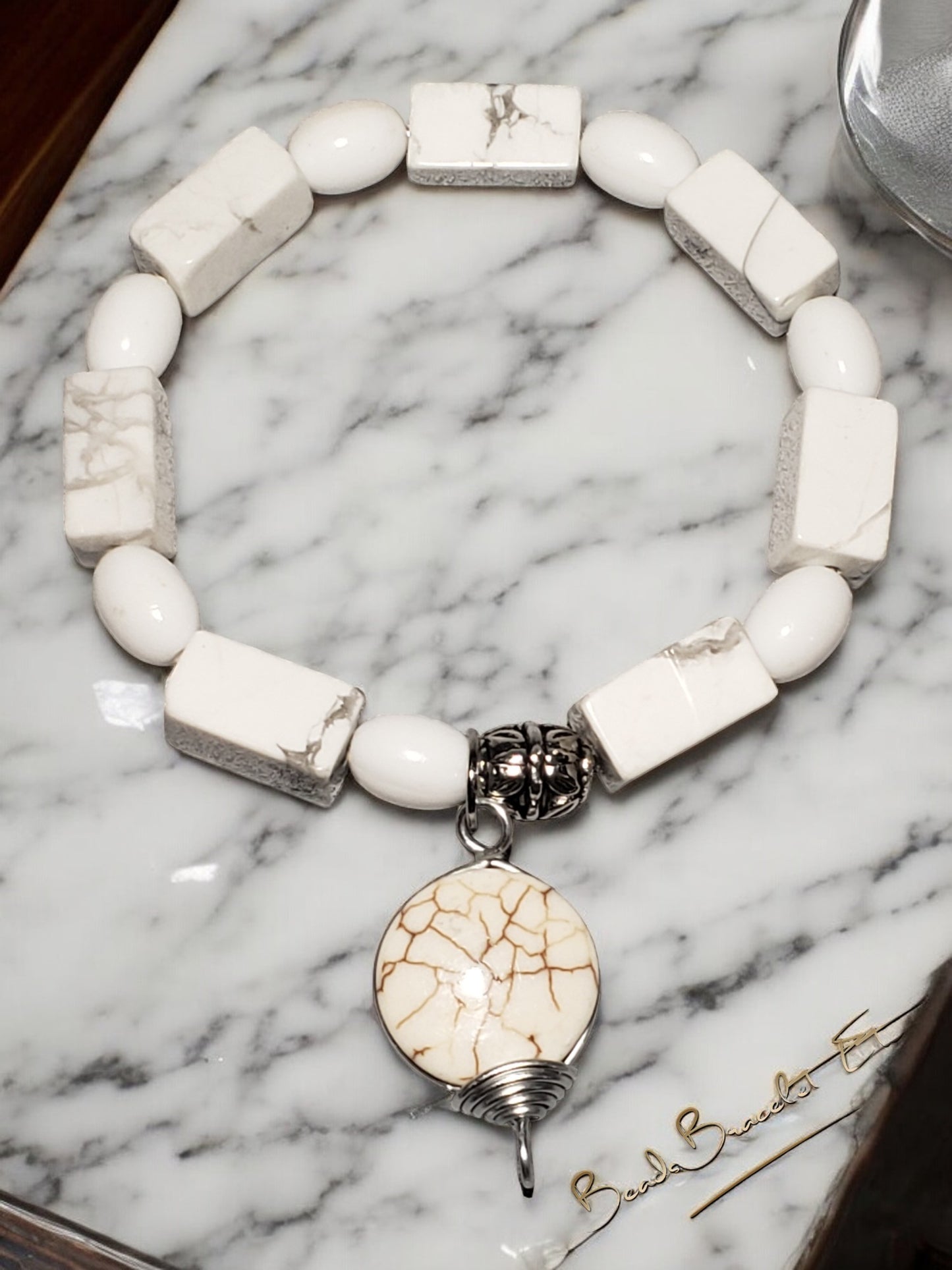 Elegant White Howlite Bracelet